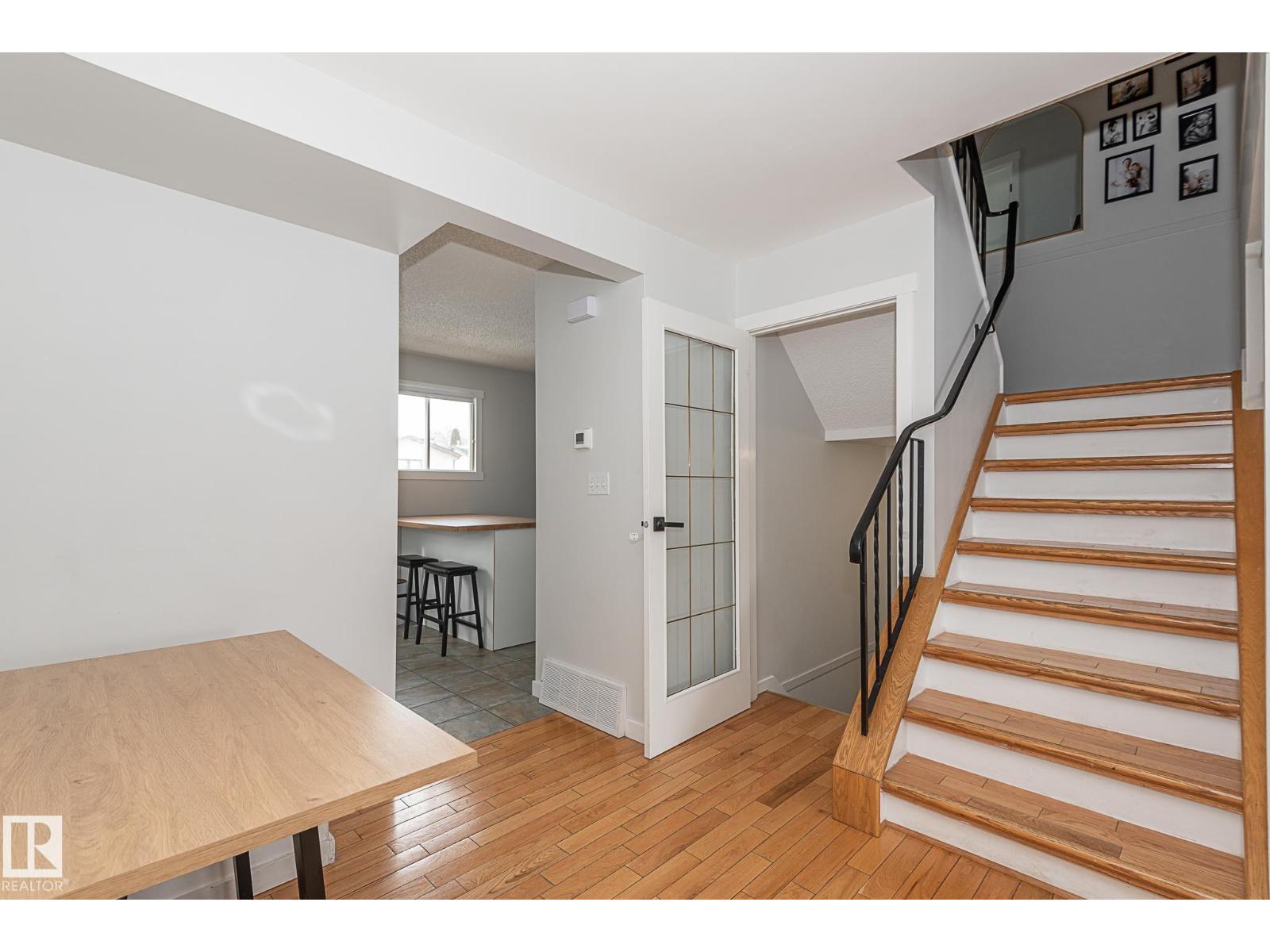 8326 157 Av Nw, Edmonton, Alberta  T5Z 2P7 - Photo 19 - E4479551