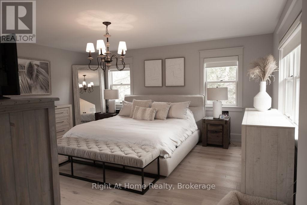 139 Allan Street, Oakville, Ontario  L6J 3N6 - Photo 28 - W12932152