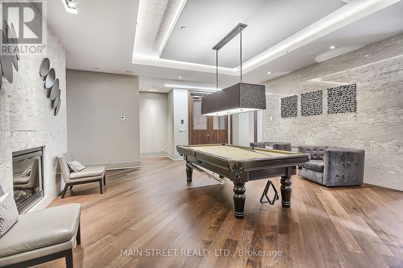 619 - 111 Civic Square Gate, Aurora, Ontario  L4G 0S6 - Photo 29 - N12665370