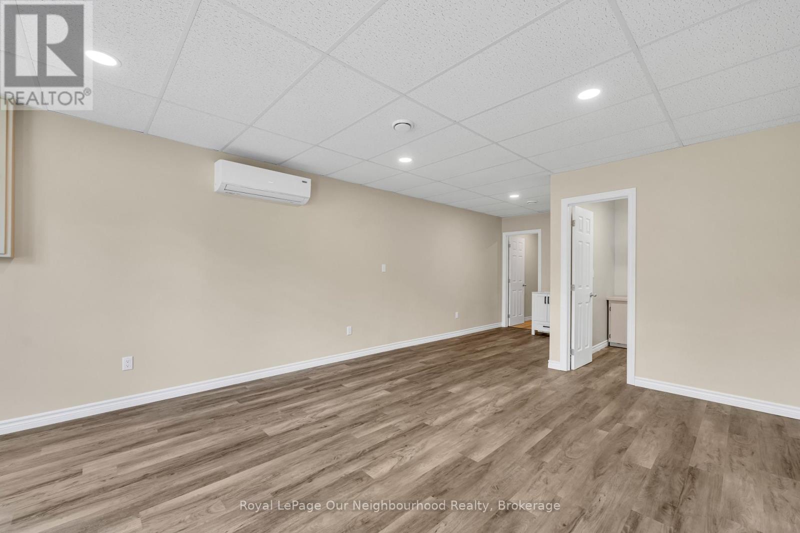 111 Toronto Road, Port Hope, Ontario  L1A 3S4 - Photo 8 - X12932164