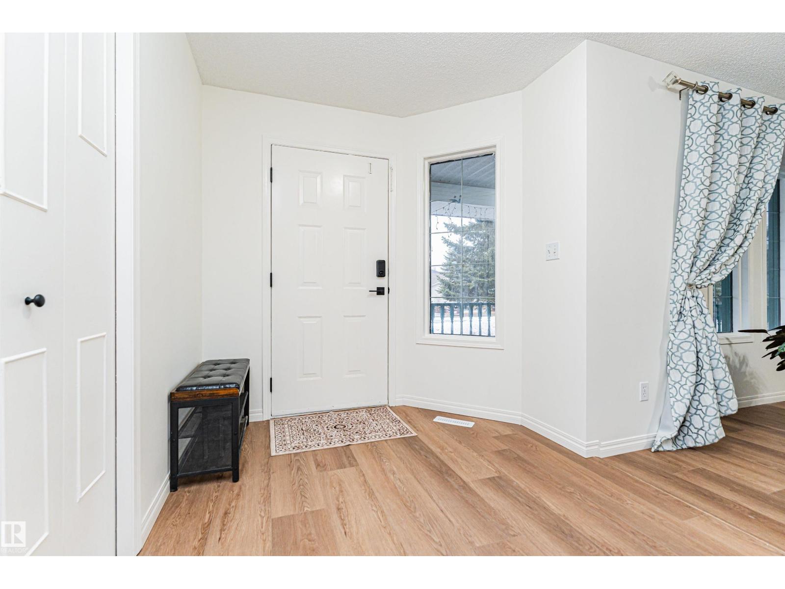 4424 33 St Nw, Edmonton, Alberta  T6T 1E9 - Photo 6 - E4479518