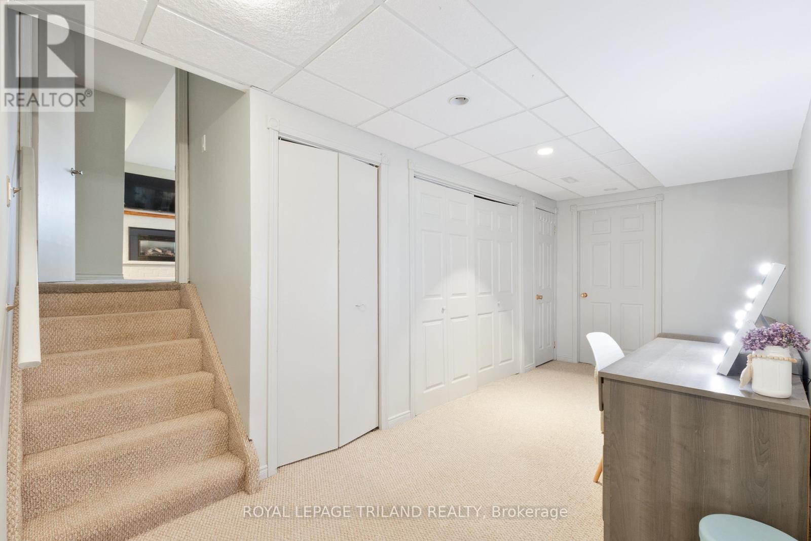 379 Sherwood Avenue, Central Elgin (Belmont), Ontario  N0L 1B0 - Photo 29 - X12932196