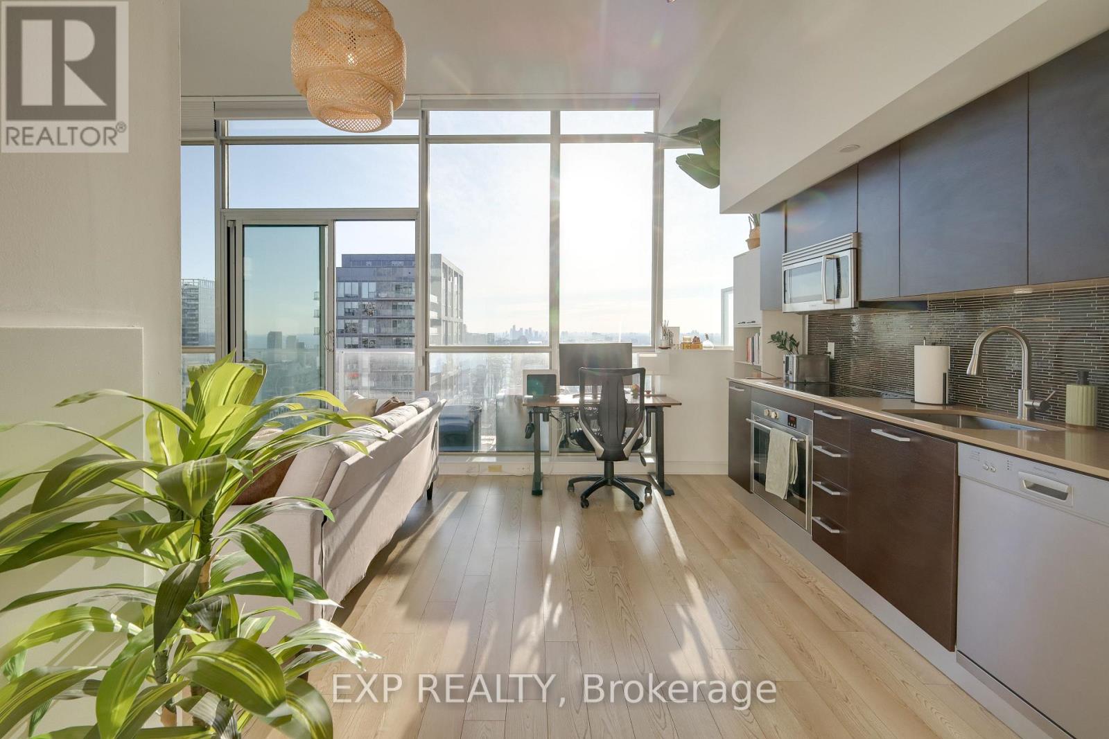 3501 - 375 King Street W, Toronto, Ontario  M5V 1K5 - Photo 3 - C12932174