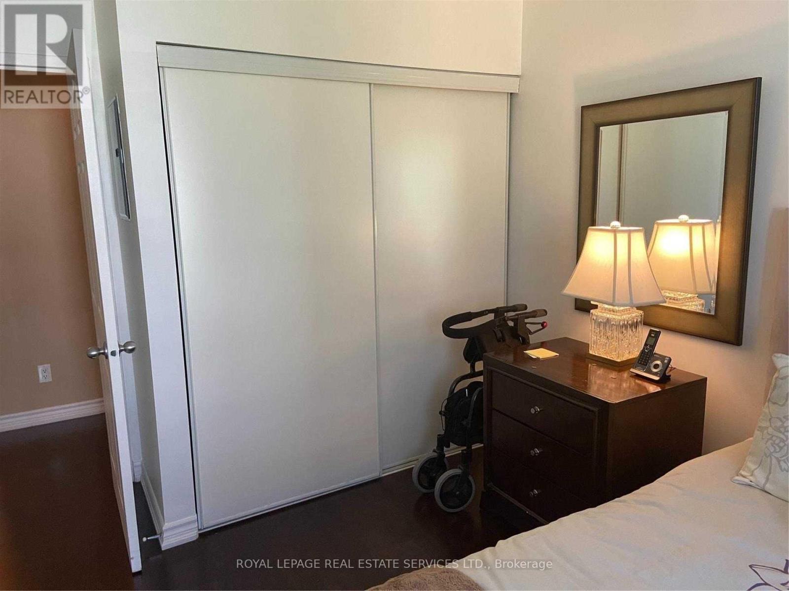 409 - 4200 Bathurst Street, Toronto (Clanton Park), Ontario  M3H 6C7 - Photo 7 - C12932186