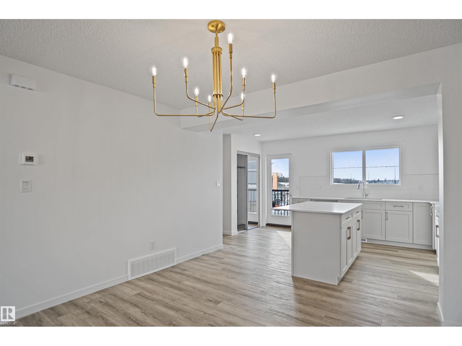 4205 Kinglet Dr Nw, Edmonton, Alberta  T5S 0S9 - Photo 9 - E4479567