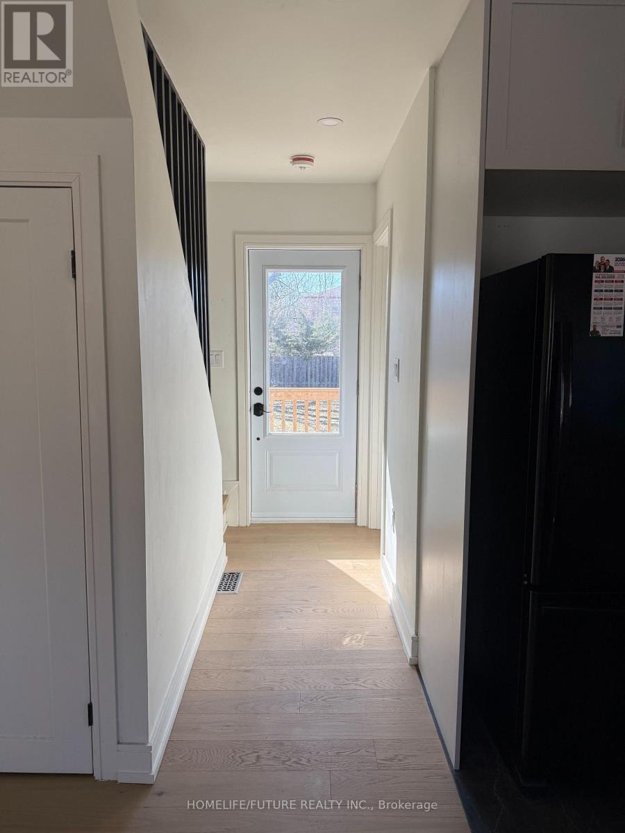 Main - 32 Homestead Road, Toronto (West Hill), Ontario  M1E 3R9 - Photo 3 - E12932198