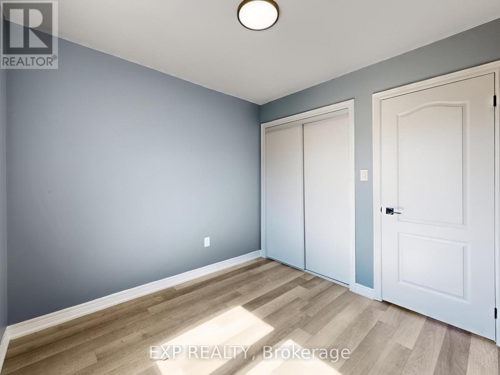 9 Matthewson Avenue, Bradford West Gwillimbury, Ontario  L3Z 3A7 - Photo 21 - N12932184