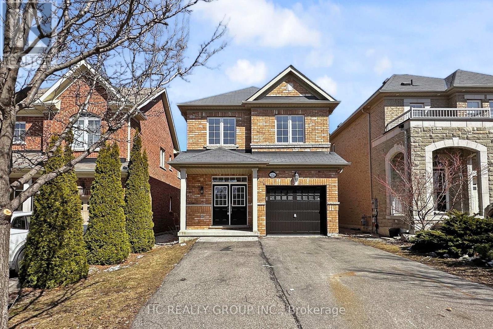 206 WOLF CREEK CRESCENT, Vaughan, Ontario