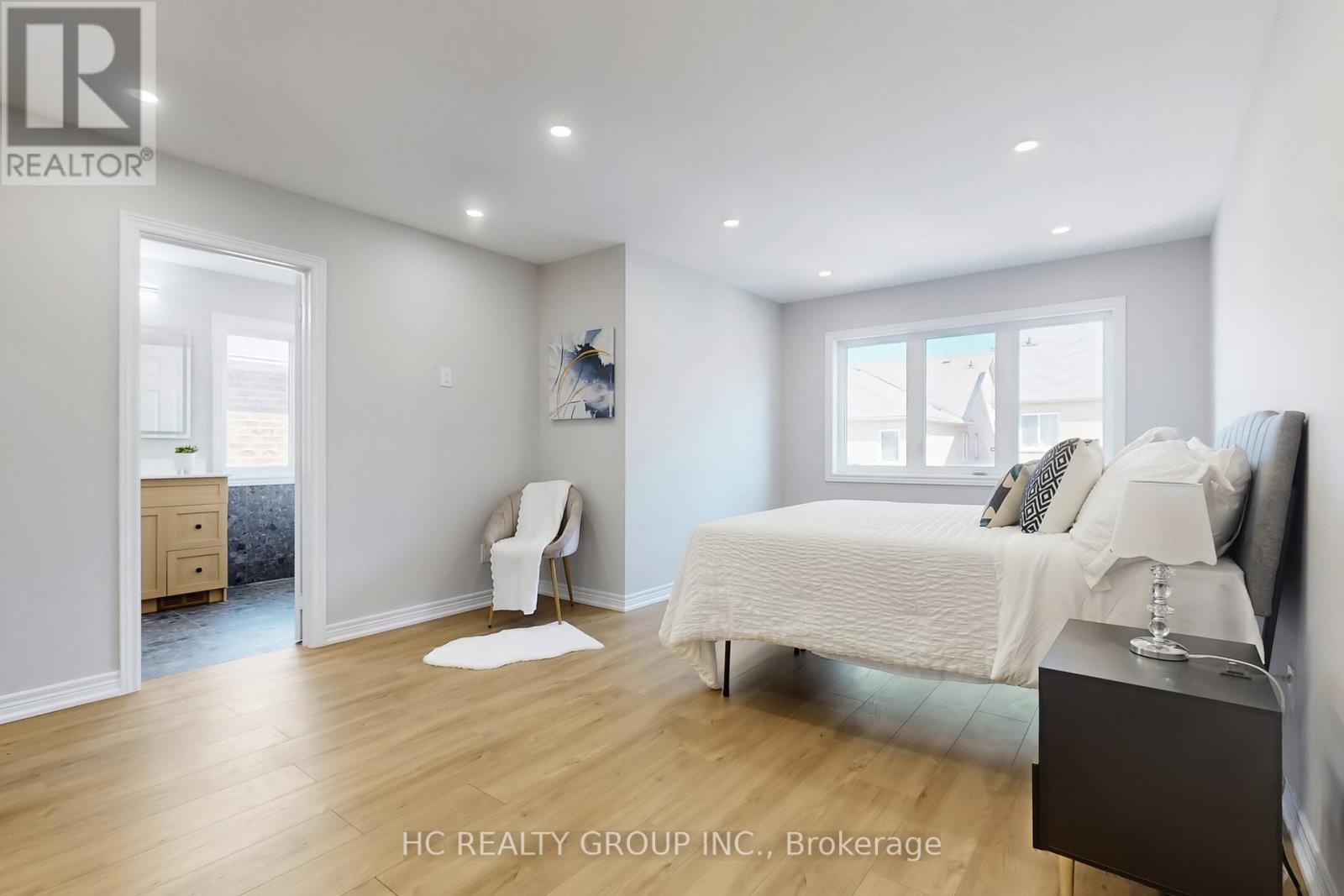 206 Wolf Creek Crescent, Vaughan, Ontario  L6A 4C4 - Photo 21 - N12932194