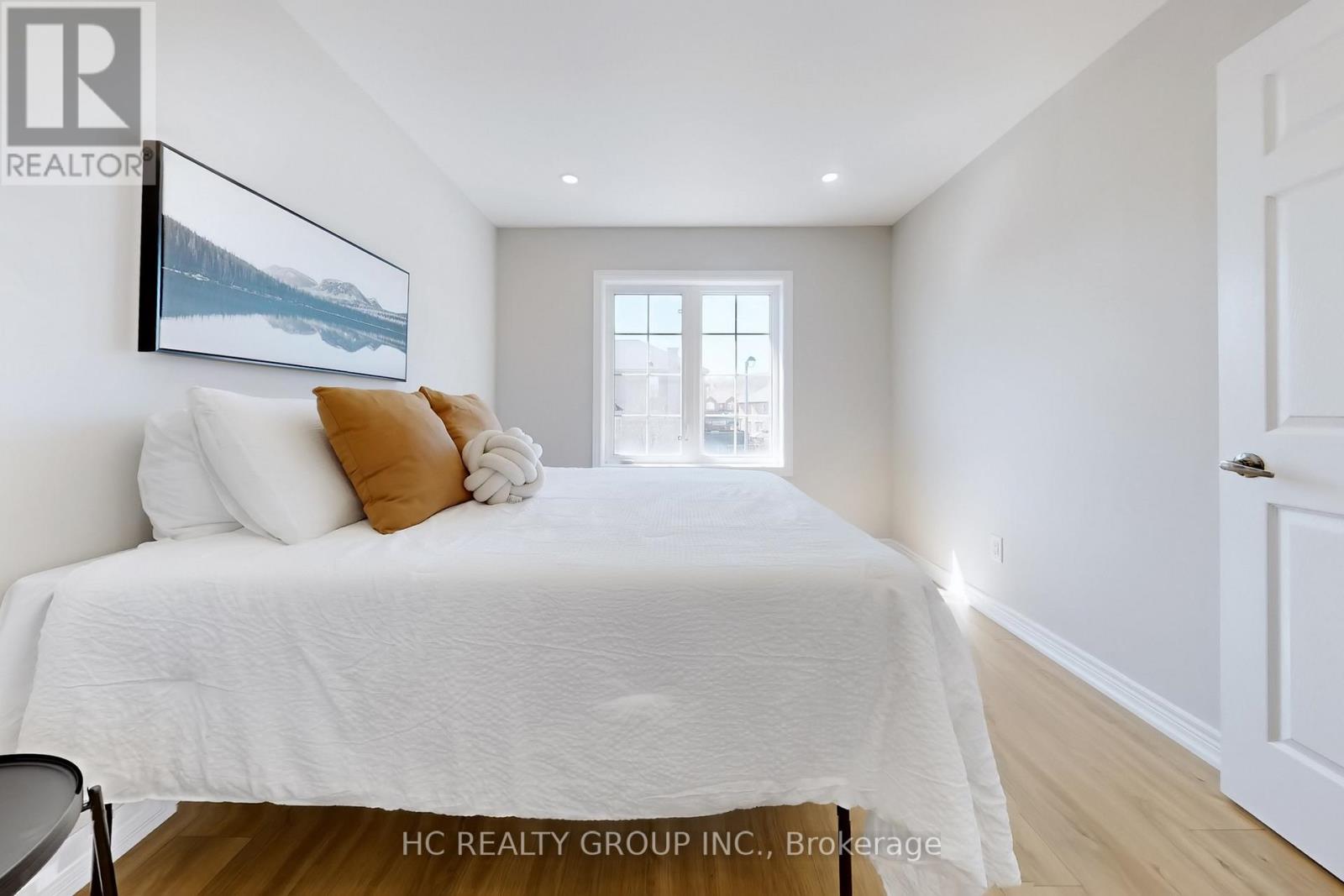 206 Wolf Creek Crescent, Vaughan, Ontario  L6A 4C4 - Photo 28 - N12932194