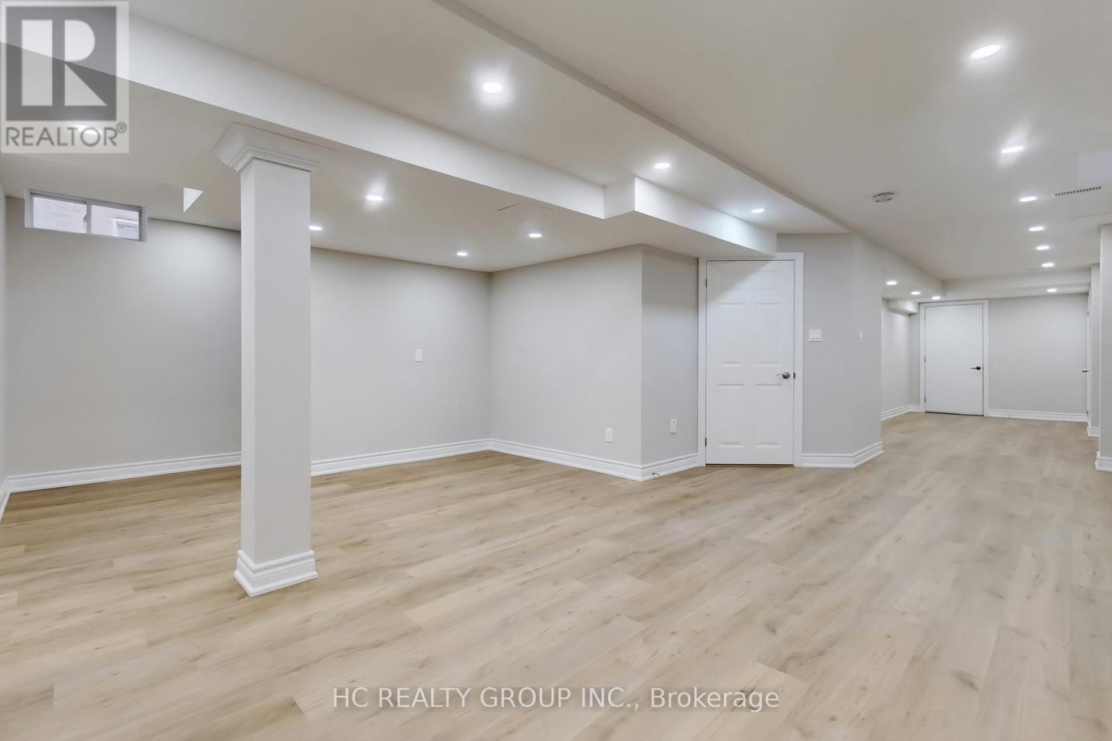 206 Wolf Creek Crescent, Vaughan, Ontario  L6A 4C4 - Photo 33 - N12932194