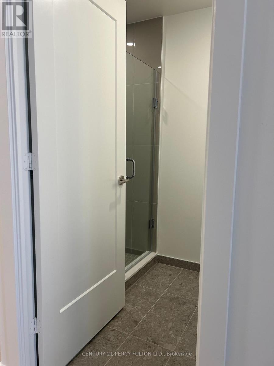 1802 - 60 Central Park Roadway, Toronto, Ontario  M9A 0E6 - Photo 8 - W12930676