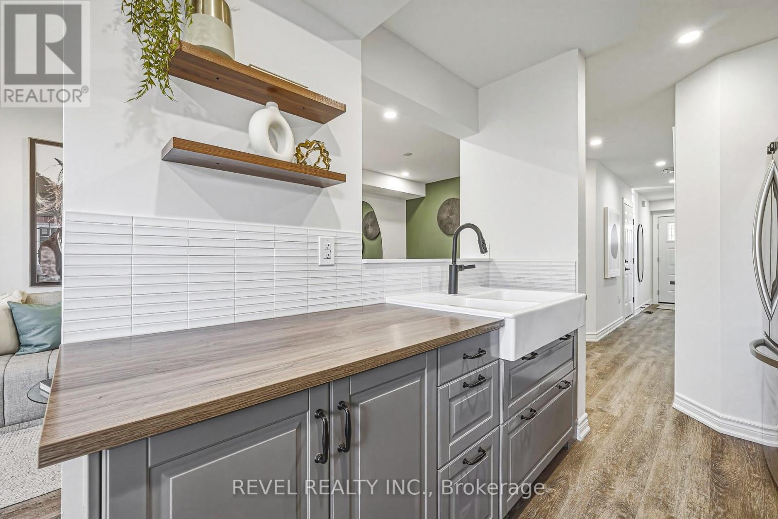 72 - 1588 South Parade Court, Mississauga, Ontario  L5M 6E7 - Photo 8 - W12932150