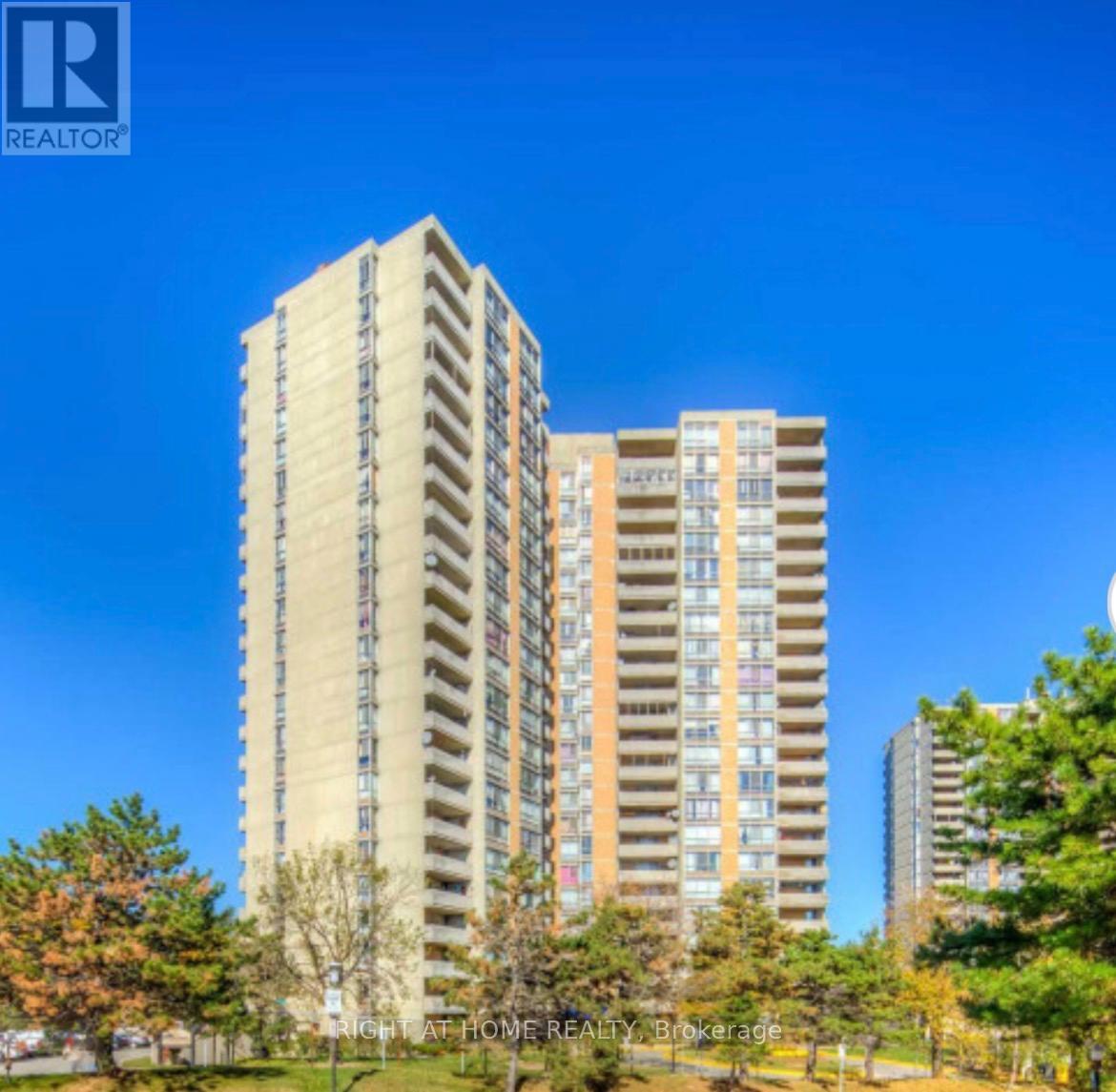 1806 - 10 Martha Eaton Way S, Toronto, Ontario  M6M 5B3 - Photo 20 - W12932172