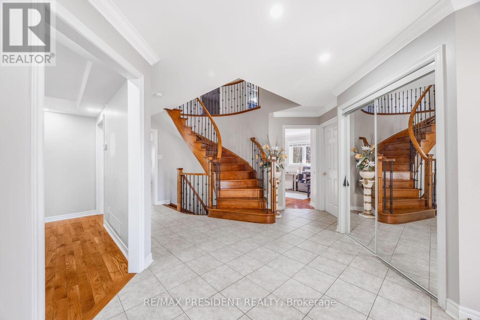 14 Samuel Crescent, Halton Hills, Ontario  L7G 5J2 - Photo 19 - W12932182