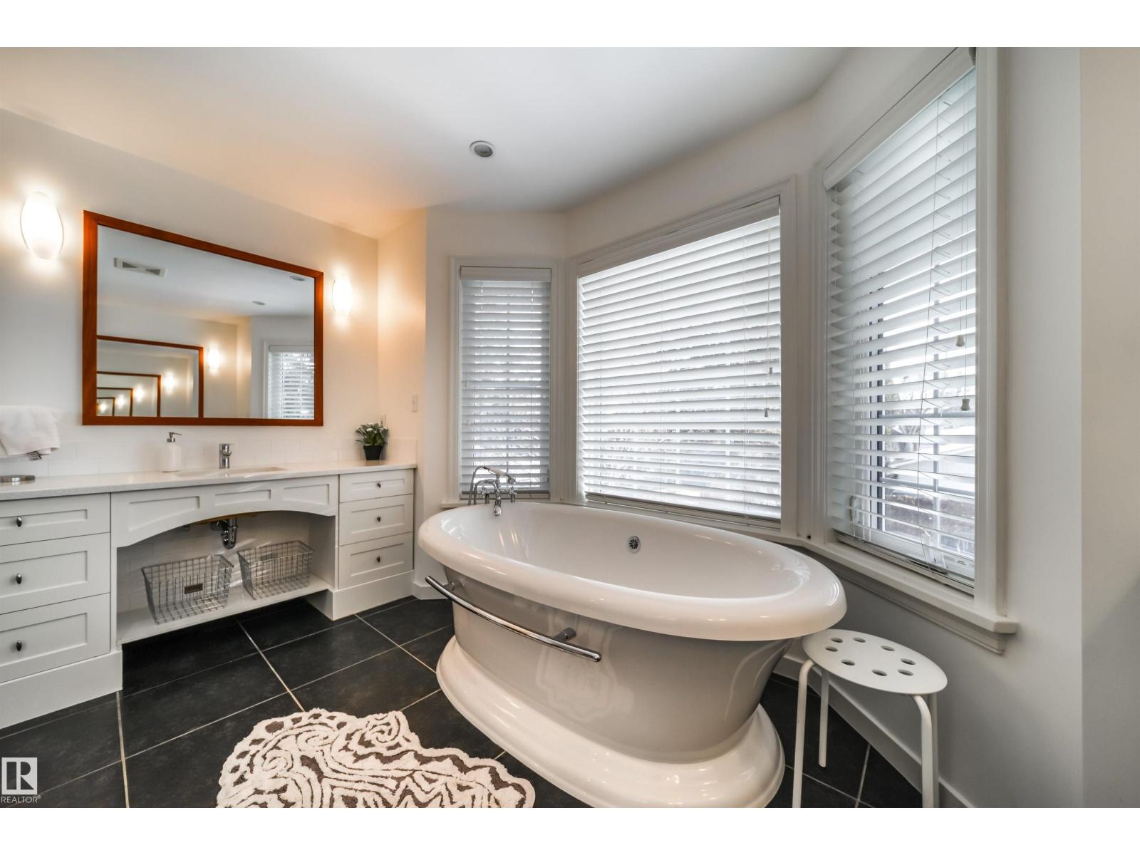 10445 134 St Nw, Edmonton, Alberta  T5N 2B3 - Photo 44 - E4476908