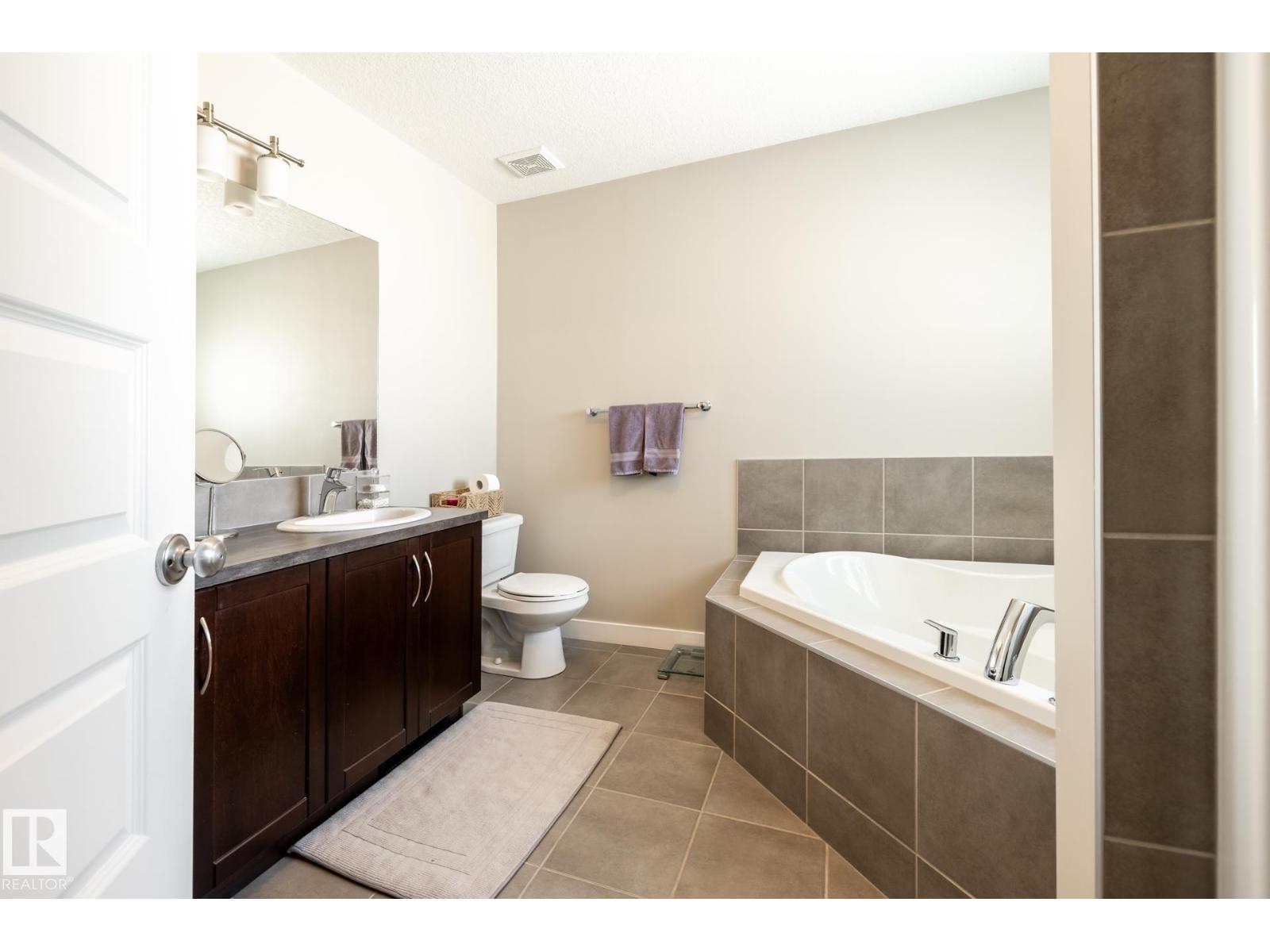 7817 Ellesmere Li, Sherwood Park, Alberta  T8H 0P8 - Photo 30 - E4479568