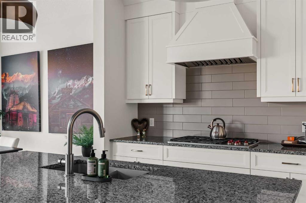 24 Cranbrook Cape Se, Calgary, Alberta  T3M 3L5 - Photo 7 - A2296987