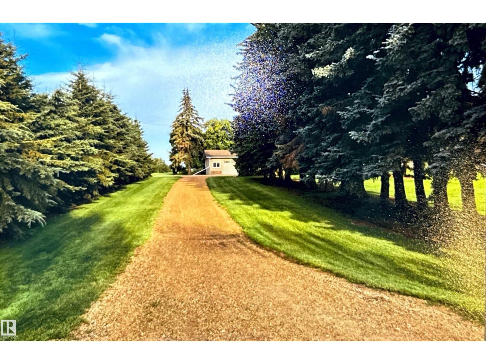 55518 Rge Road 250, Rural Sturgeon County, Alberta  T8R 1P4 - Photo 6 - E4479569