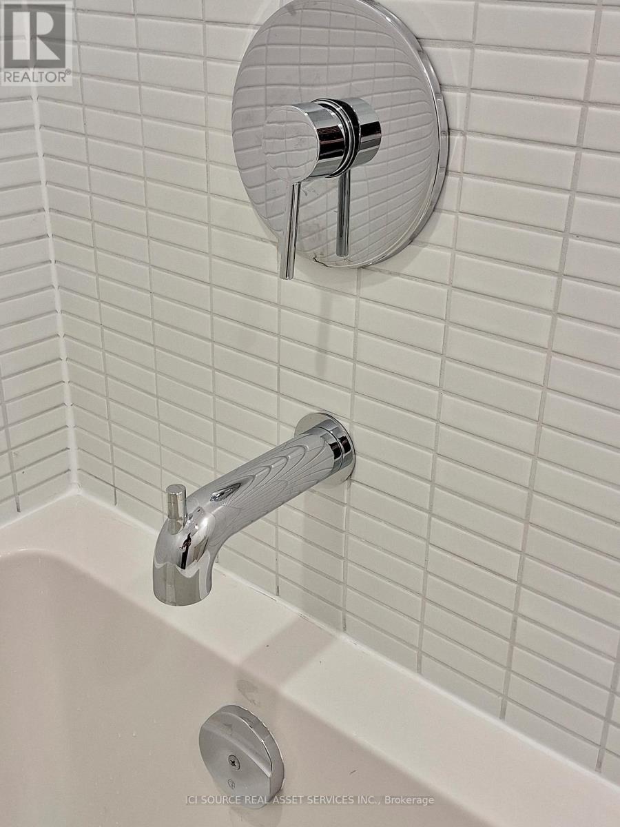 708 - 1 Jarvis Street, Hamilton (Beasley), Ontario  L8R 0A8 - Photo 15 - X12932192