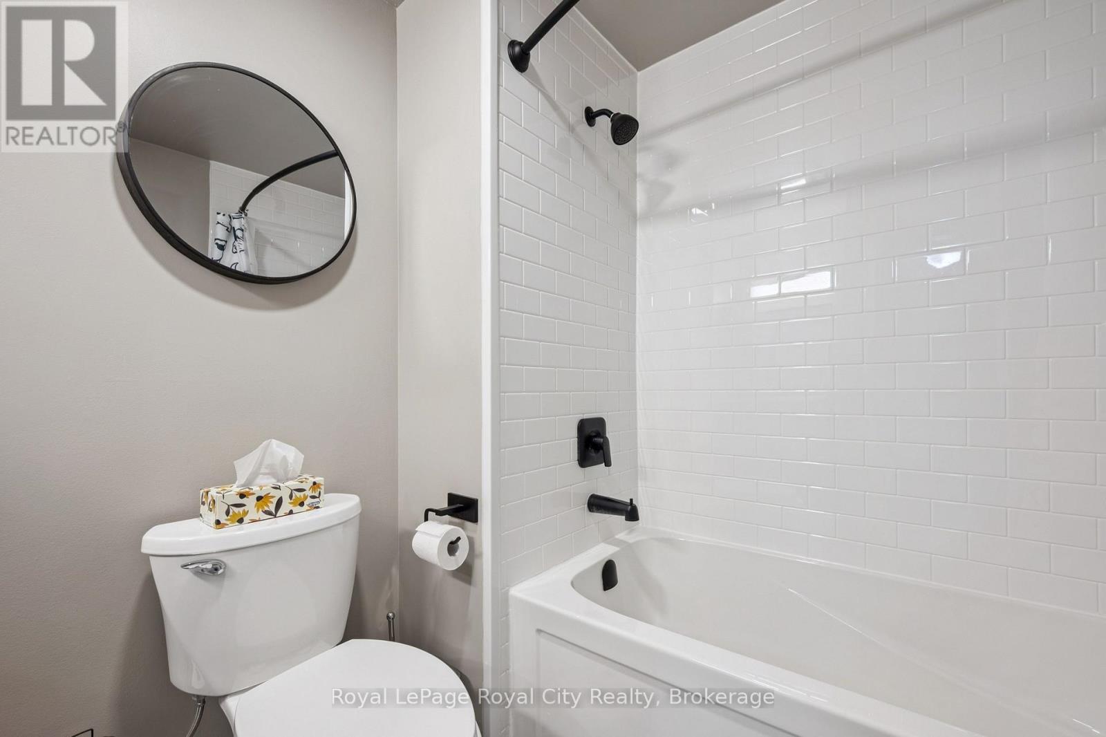 8 - 86 Burns Drive, Guelph, Ontario  N1H 6V9 - Photo 24 - X12886720