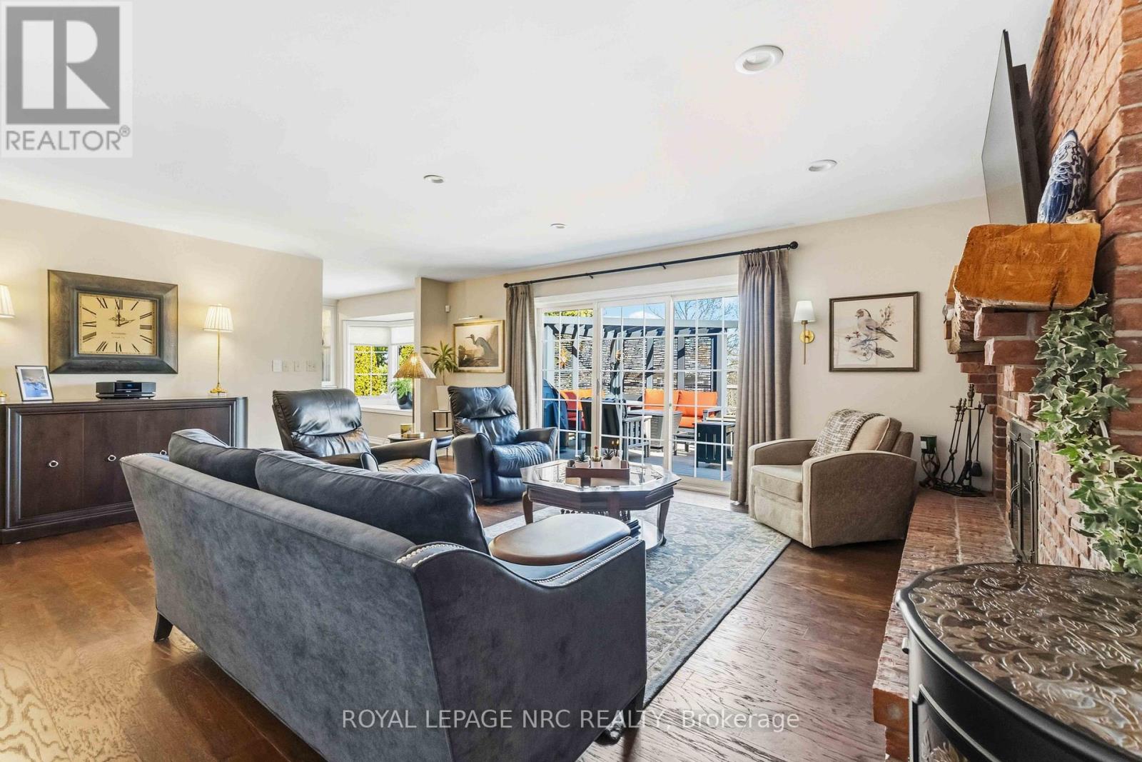 3 Petronella Parkway, Pelham, Ontario  L0S 1E0 - Photo 11 - X12848312