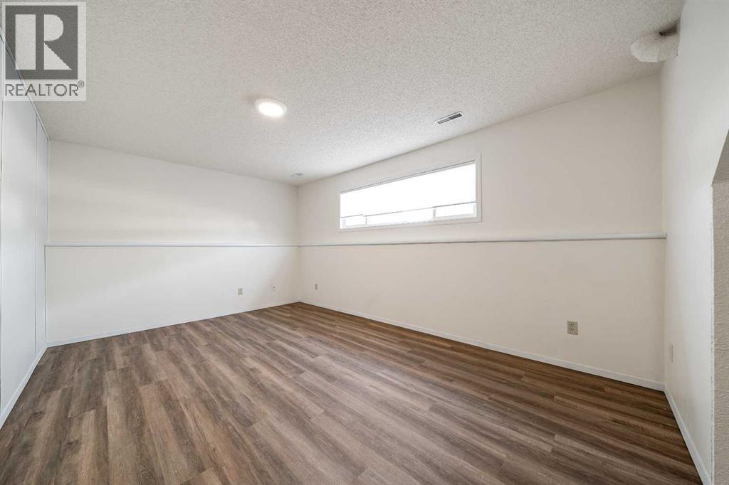 25 Seven Persons Crescent Sw, Medicine Hat, Alberta  T1B 2A6 - Photo 25 - A2295812