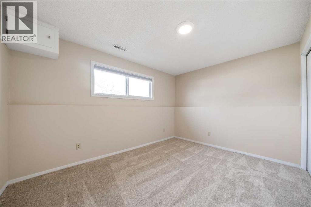 25 Seven Persons Crescent Sw, Medicine Hat, Alberta  T1B 2A6 - Photo 23 - A2295812