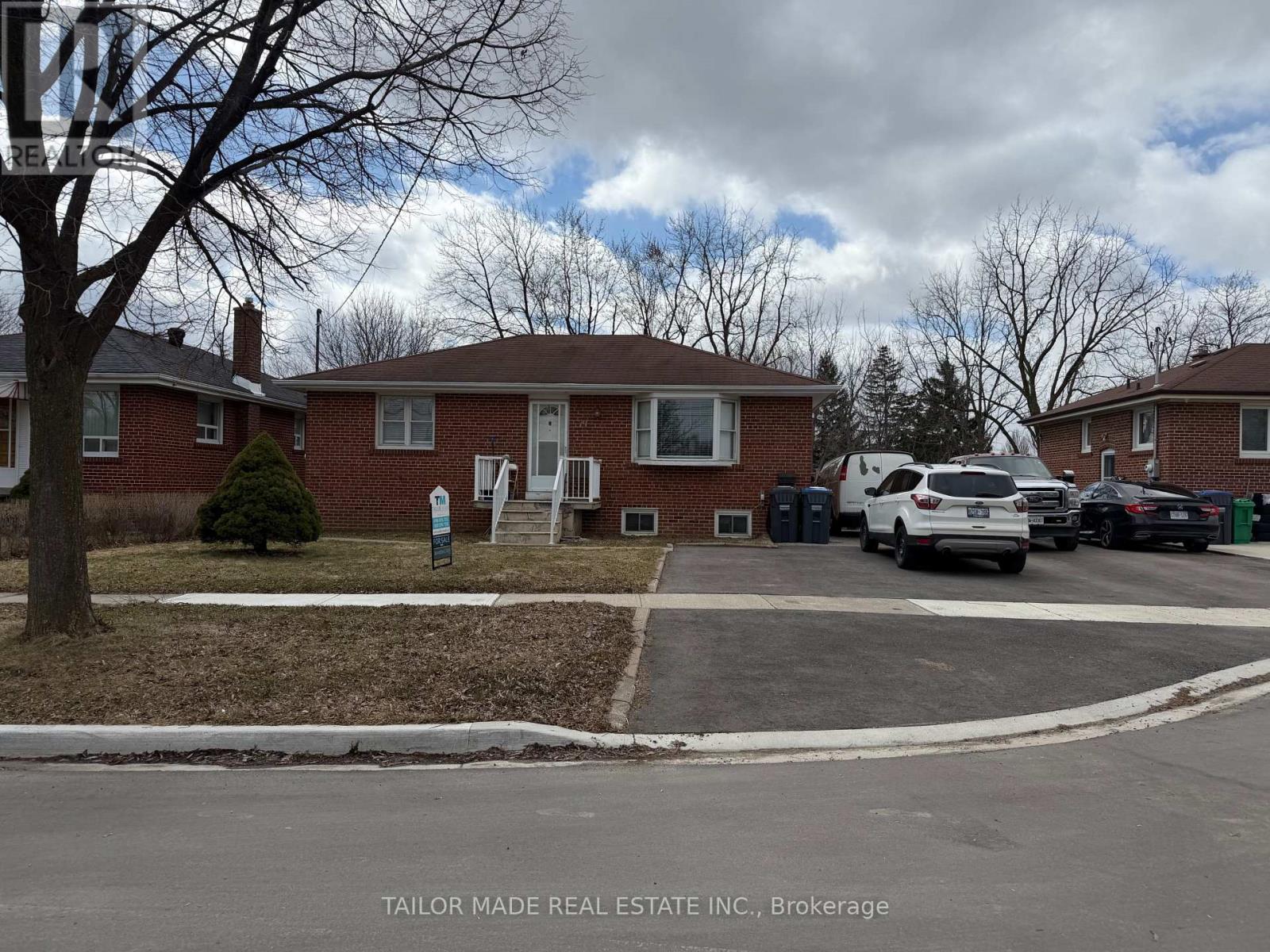 79 Moore Street, Brampton, Ontario  L6X 1V2 - Photo 14 - W12907636