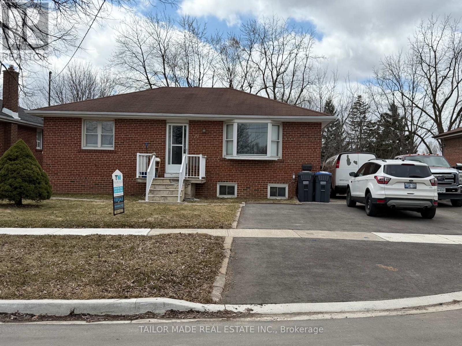 79 Moore Street, Brampton, Ontario  L6X 1V2 - Photo 13 - W12907636