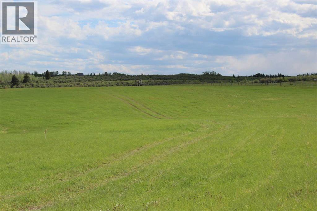 32079 Willow Way, Rural Rocky View County, Alberta  T4C 2Y4 - Photo 11 - A2297217