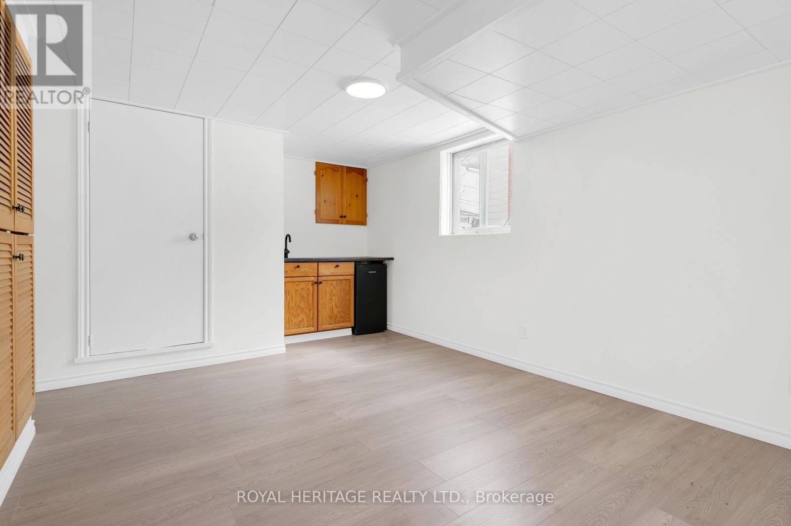 74 Village Drive, Belleville, Ontario  K8P 4K5 - Photo 23 - X12913222