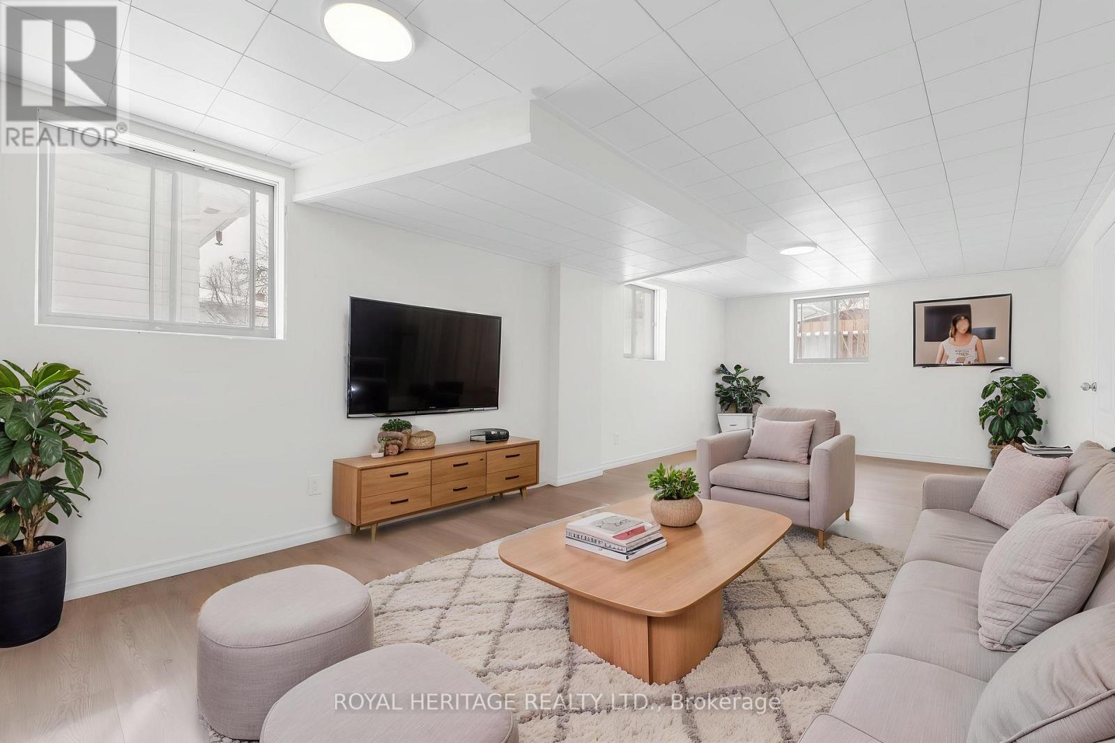 74 Village Drive, Belleville, Ontario  K8P 4K5 - Photo 24 - X12913222