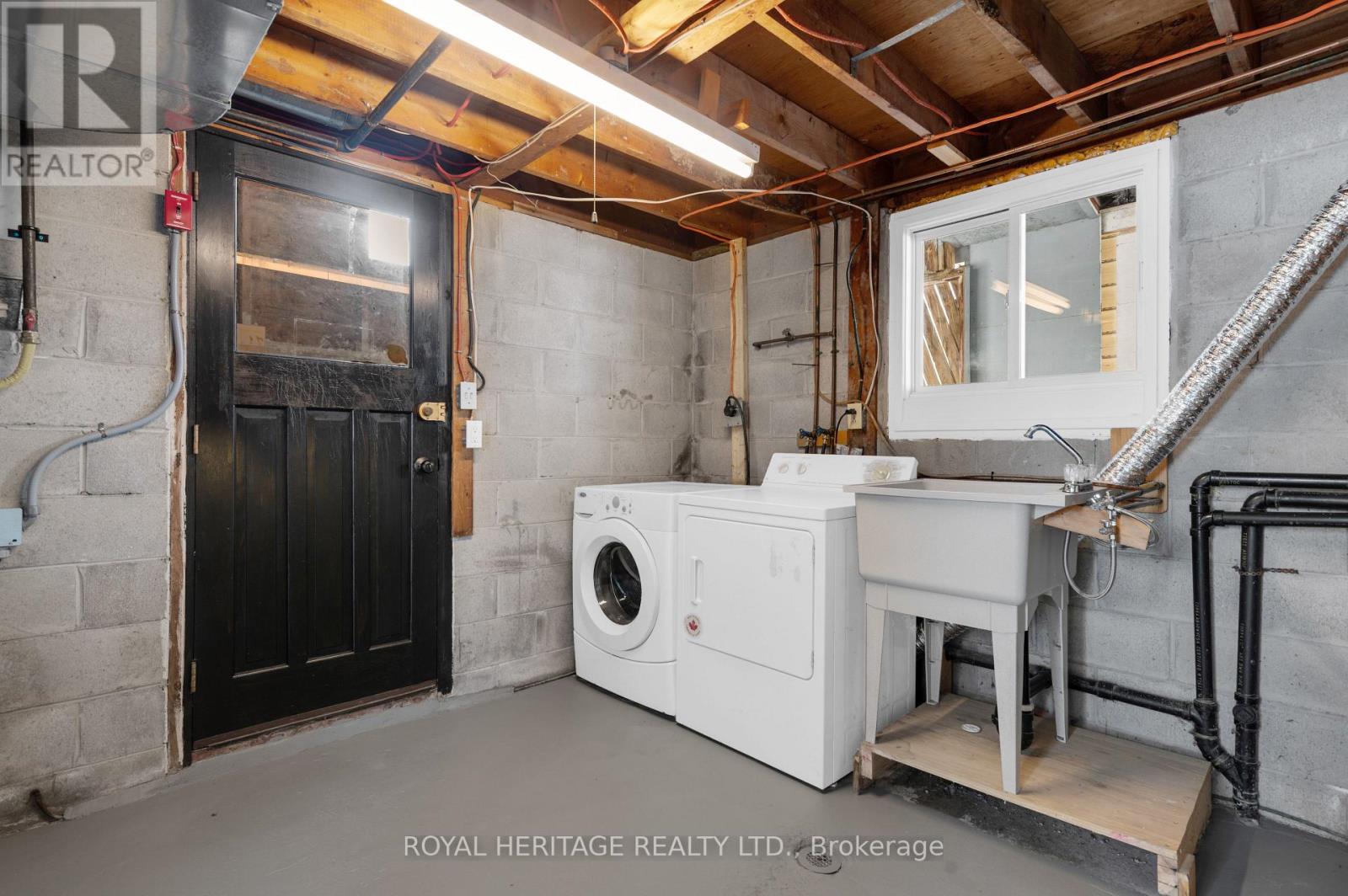 74 Village Drive, Belleville, Ontario  K8P 4K5 - Photo 28 - X12913222