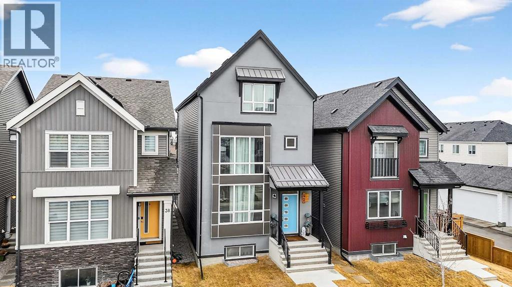 42 Heirloom Manor SE, Calgary, Alberta  T3S 0H2 - Photo 45 - A2297204