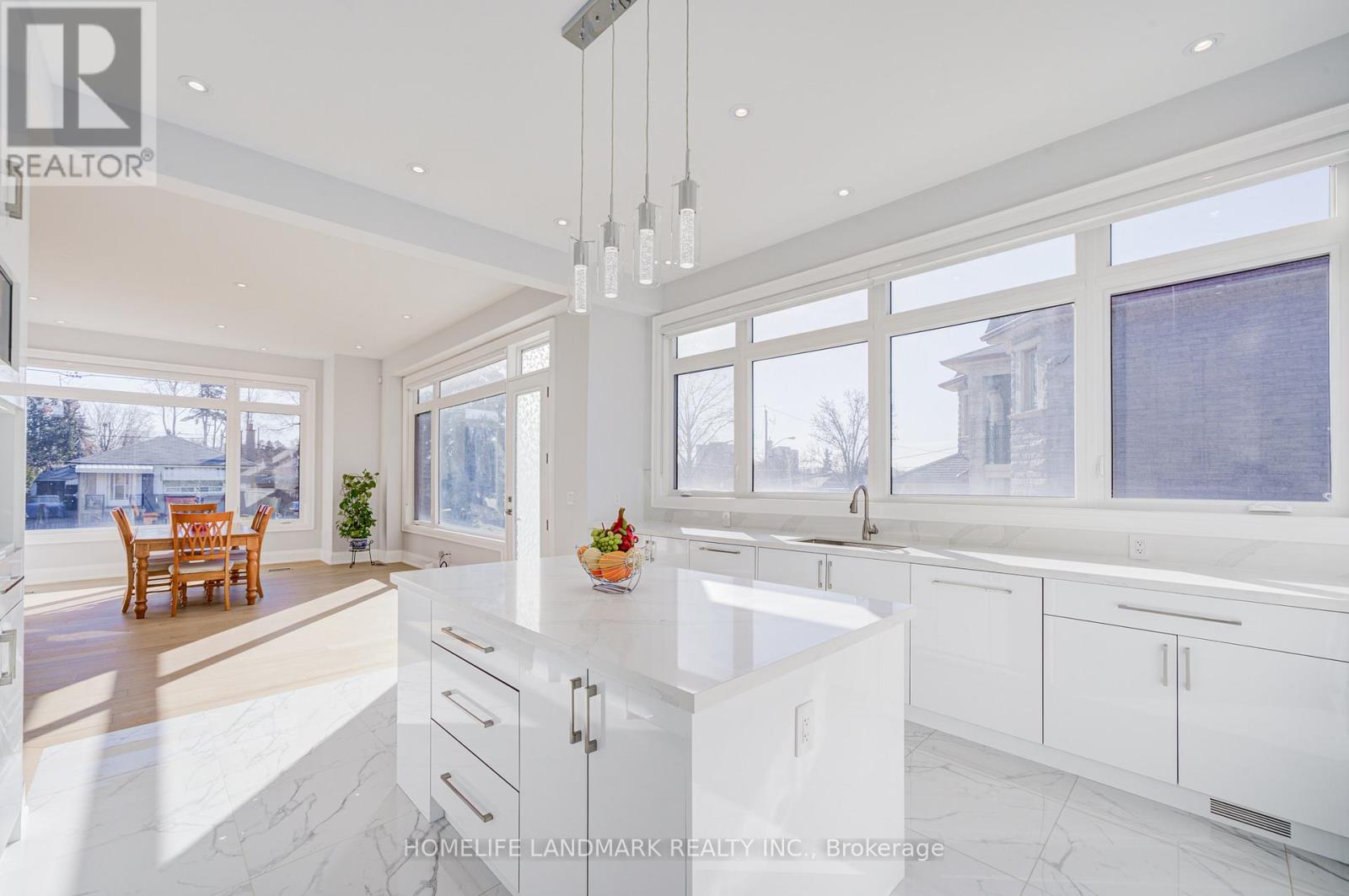 53 Saugeen Crescent, Toronto, Ontario  M1K 3M8 - Photo 13 - E12932230