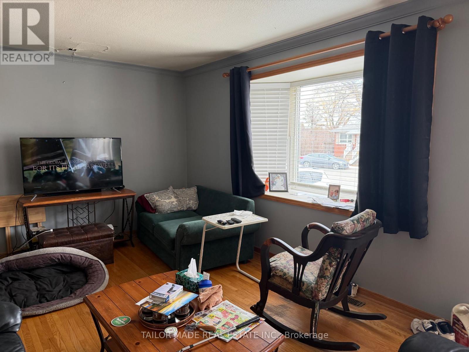 79 Moore Street, Brampton, Ontario  L6X 1V2 - Photo 9 - W12907636