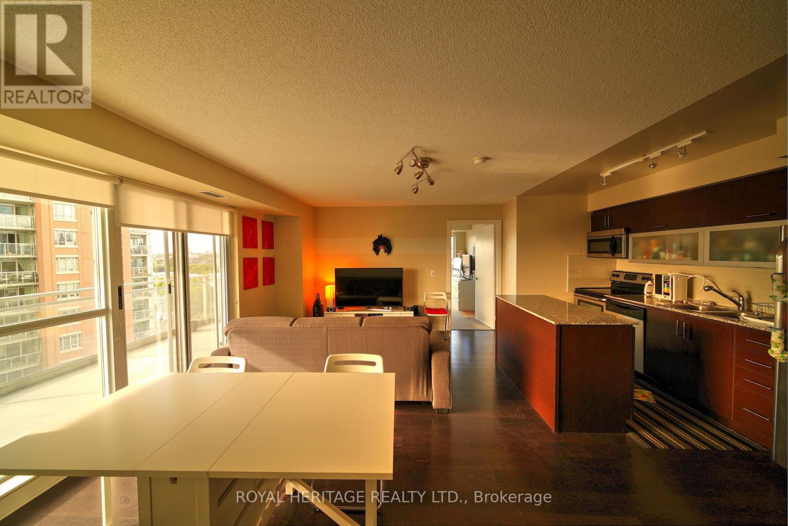 1007 - 100 Western Battery Road, Toronto, Ontario  M6K 3S2 - Photo 17 - C12881542