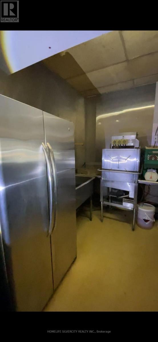 5801 Hwy 3 Freeway, Port Colborne, Ontario  L0S 1R0 - Photo 23 - X12912528