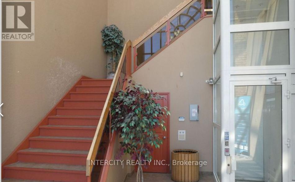 220 - 3883 Highway 7, Vaughan, Ontario  L4L 6C1 - Photo 3 - N12932228