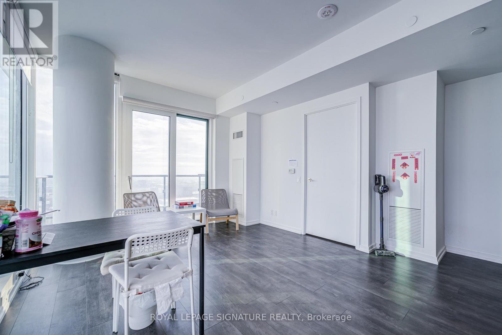 4005 - 1000 Portage Parkway, Vaughan, Ontario  L4K 0L1 - Photo 5 - N12932234