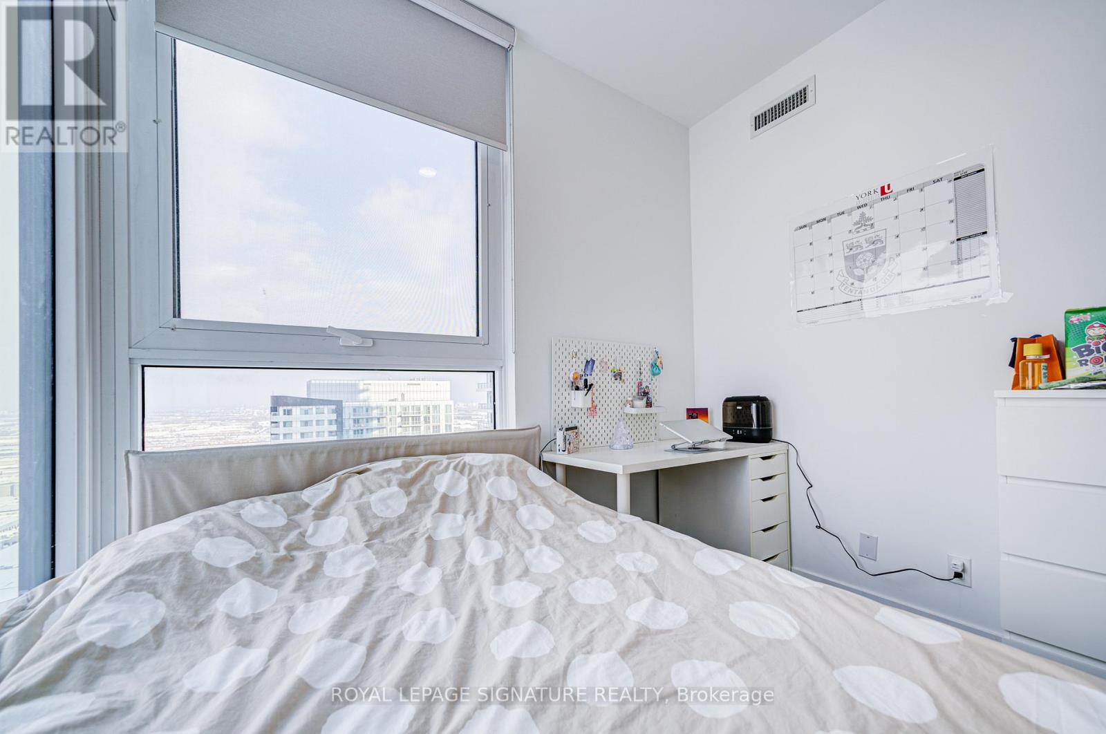 4005 - 1000 Portage Parkway, Vaughan, Ontario  L4K 0L1 - Photo 9 - N12932234