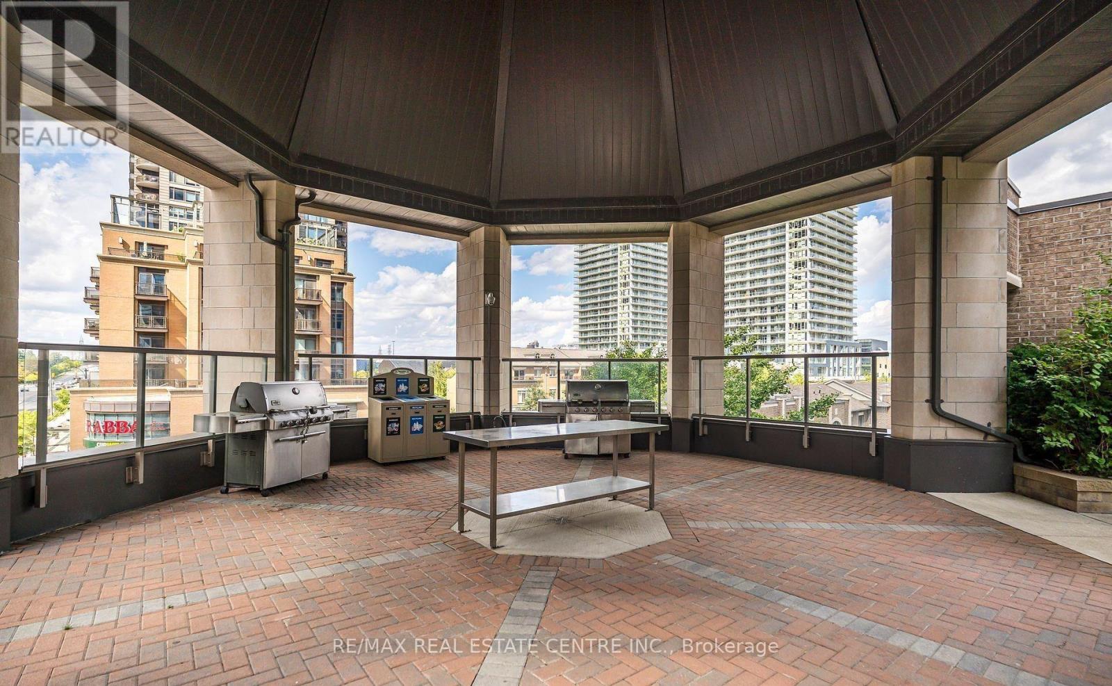 1411 - 388 Prince Of Wales Drive, Mississauga (City Centre), Ontario  L5B 0A1 - Photo 25 - W12932206