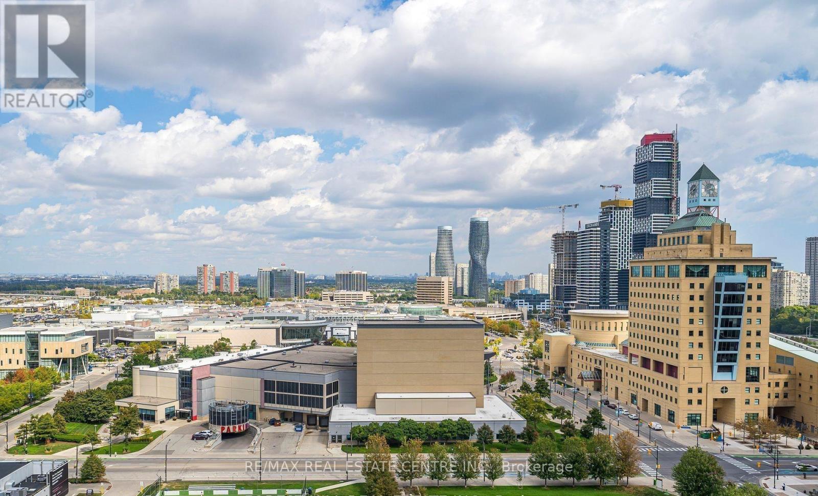 1411 - 388 Prince Of Wales Drive, Mississauga (City Centre), Ontario  L5B 0A1 - Photo 3 - W12932206