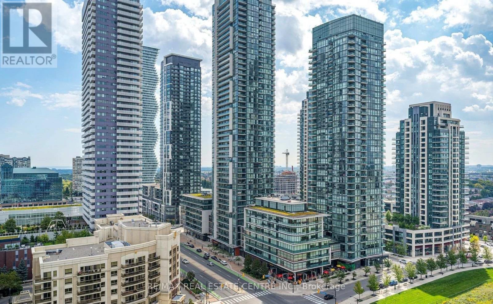 1411 - 388 Prince Of Wales Drive, Mississauga (City Centre), Ontario  L5B 0A1 - Photo 4 - W12932206