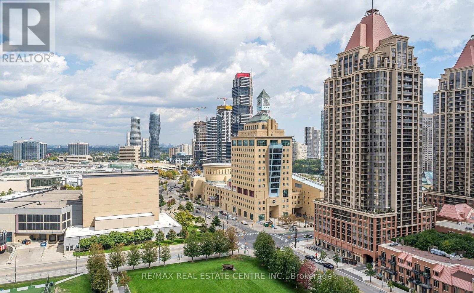 1411 - 388 Prince Of Wales Drive, Mississauga (City Centre), Ontario  L5B 0A1 - Photo 6 - W12932206