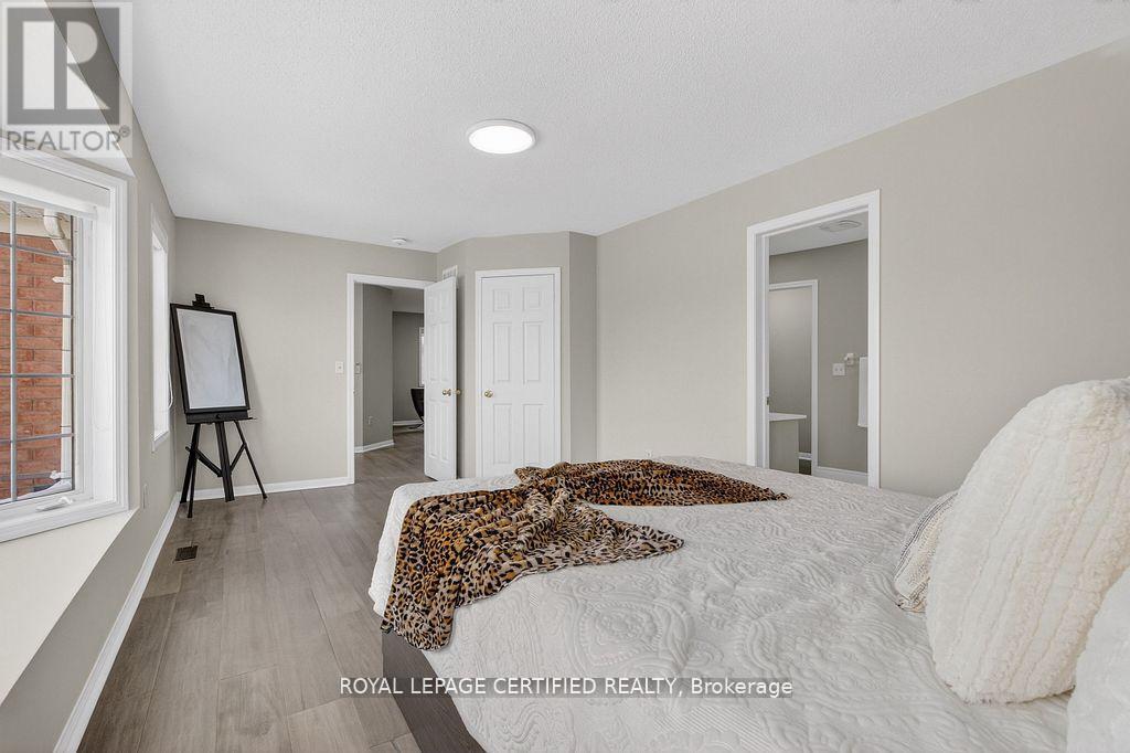 10 Verona Drive, Brampton, Ontario  L6P 1L2 - Photo 31 - W12932226