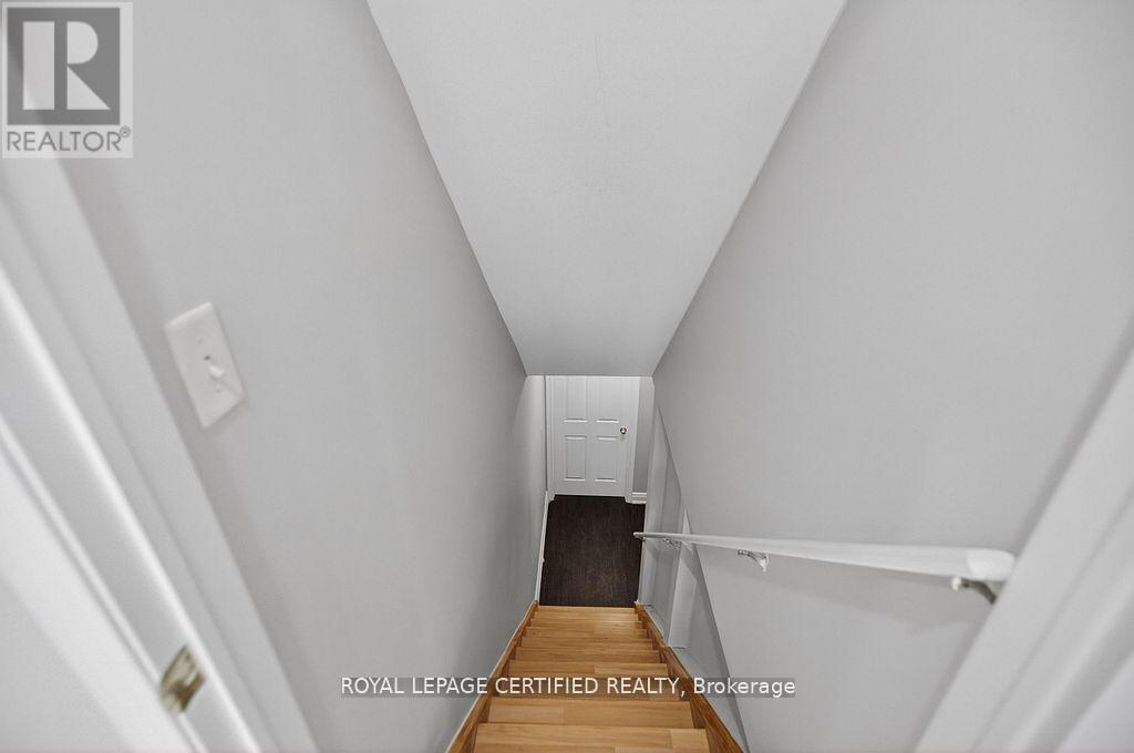 10 Verona Drive, Brampton, Ontario  L6P 1L2 - Photo 34 - W12932226