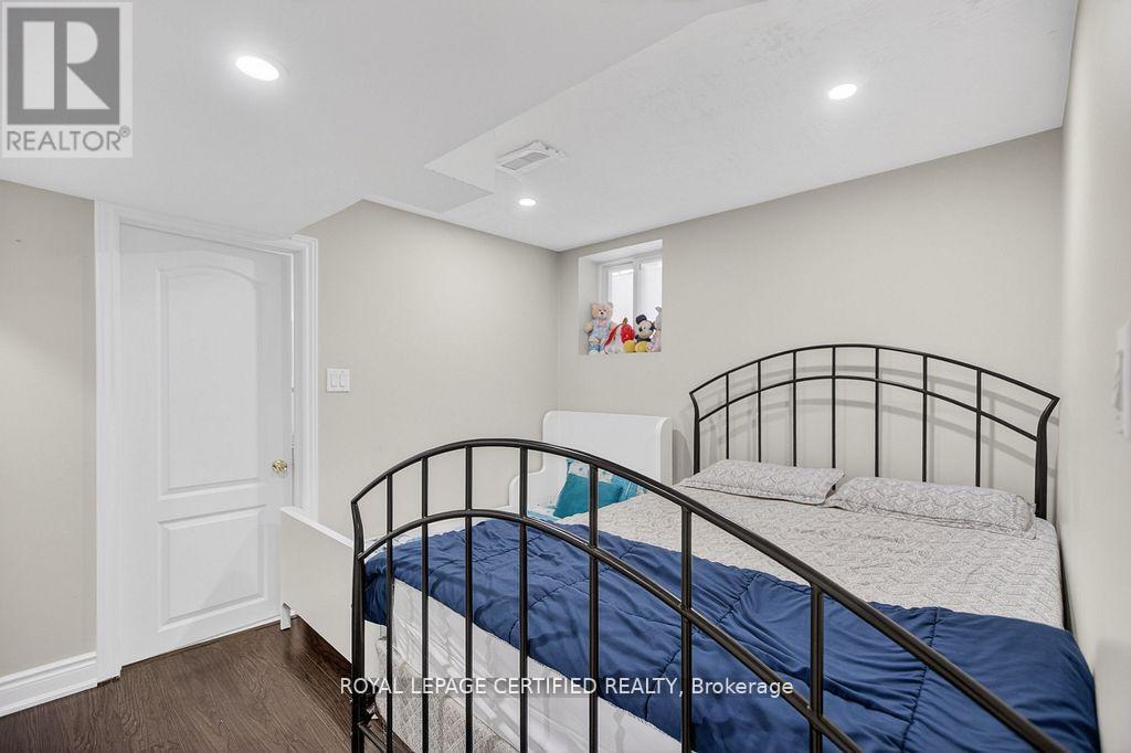 10 Verona Drive, Brampton, Ontario  L6P 1L2 - Photo 42 - W12932226