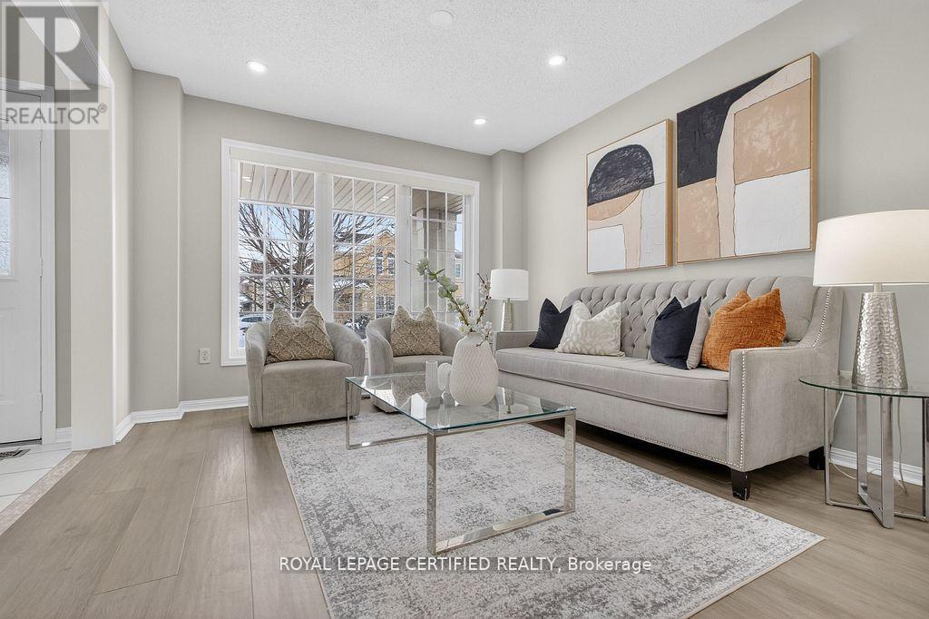 10 Verona Drive, Brampton, Ontario  L6P 1L2 - Photo 7 - W12932226